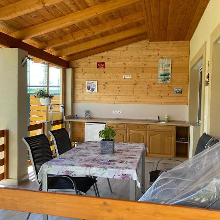 Balati Vendeghaz Lägenhet Balatonmáriafürdő Exteriör bild